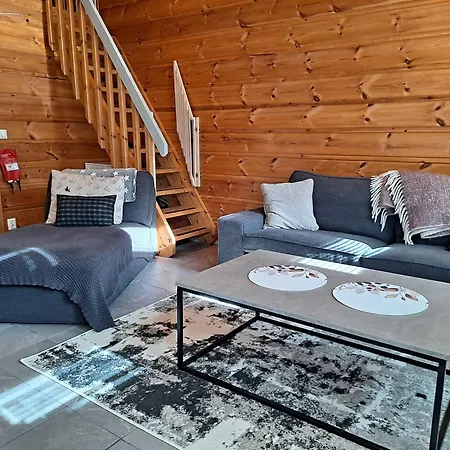 Hiekkasumppu B شقة