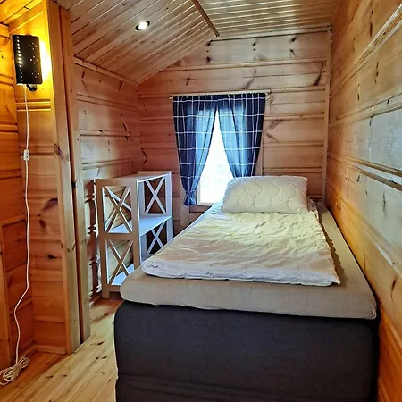 Loma-otso B アパート *